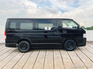Toyota Hiace 2.8A Super GL Dark Prime