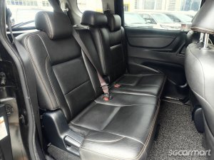 Toyota Sienta 1.5A G