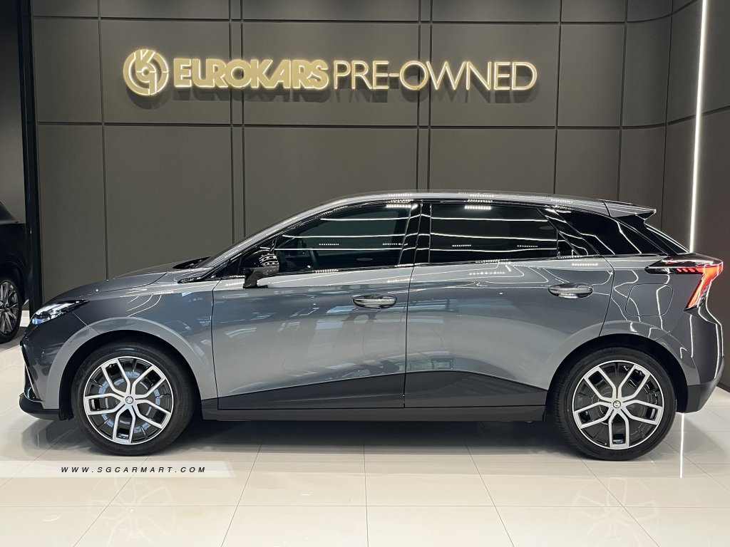MG 4 Electric Trophy Sport LR