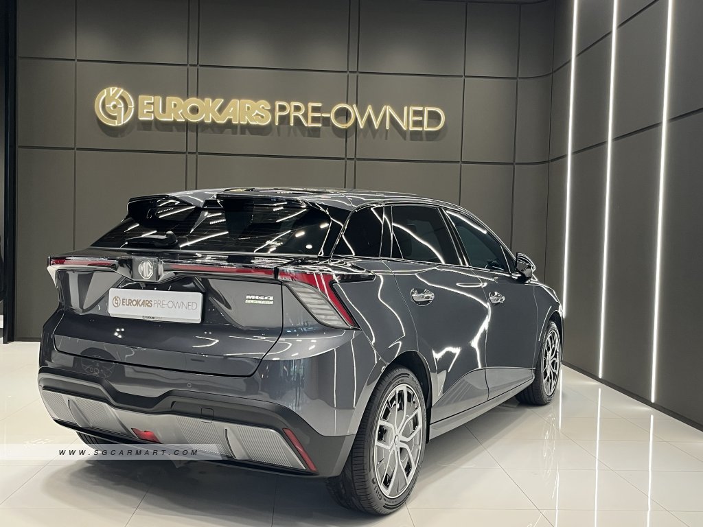 MG 4 Electric Trophy Sport LR
