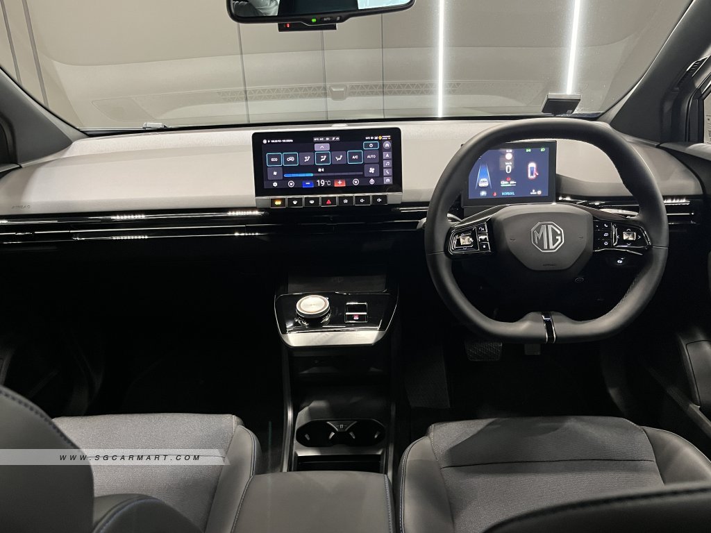 MG 4 Electric Trophy Sport LR