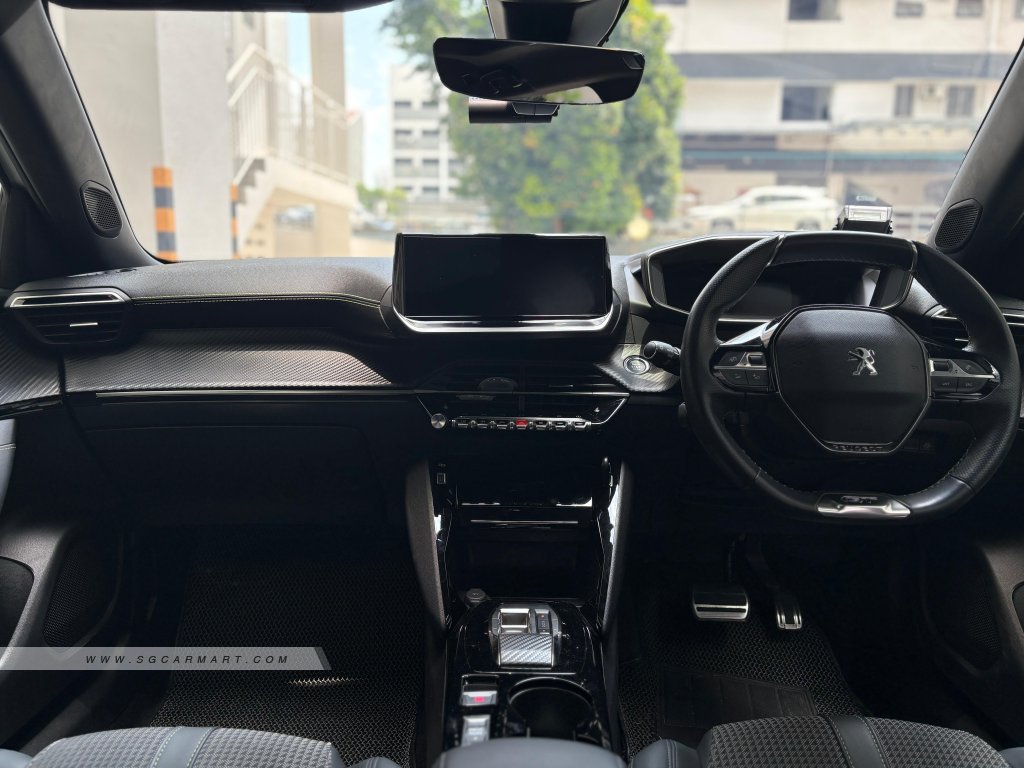 Peugeot e-2008 Electric GT