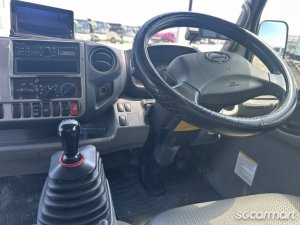 Hino XZU710R