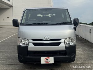 Toyota Hiace 2.8A DX