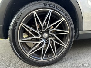 Mercedes-Benz GLA-Class GLA180 (New 10-yr COE)