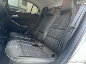 Mercedes-Benz GLA-Class GLA180 (New 10-yr COE)