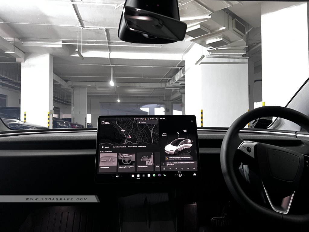 Tesla Model 3 Electric RWD