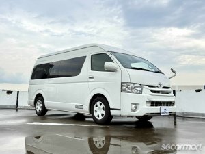 Toyota Hiace Commuter 3.0A GL