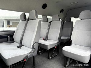 Toyota Hiace Commuter 3.0A GL