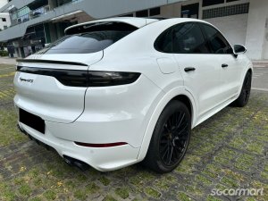 Porsche Cayenne Coupe GTS 4.0A