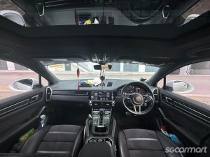 Porsche Cayenne Coupe GTS 4.0A