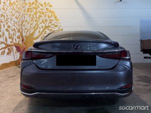 Lexus ES Hybrid ES300h Executive