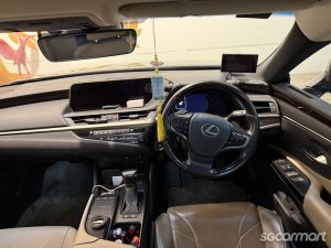 Lexus ES Hybrid ES300h Executive