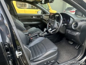 Kia Cerato 1.6A SX Sunroof