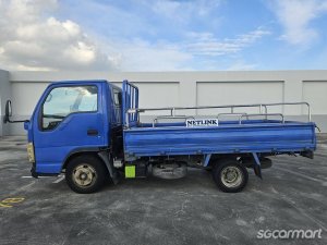 Isuzu NHR85A (New 5-yr COE)