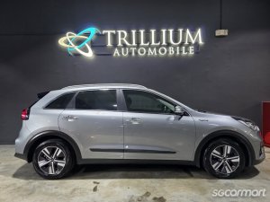 Kia Niro Hybrid 1.6A GDi DCT Sunroof