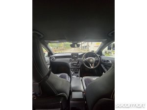 Mercedes-Benz A-Class A180 (COE till 01/2030)