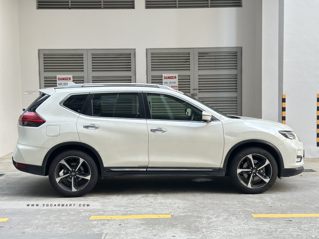Nissan X-Trail 2.0A 7-Seater Sunroof