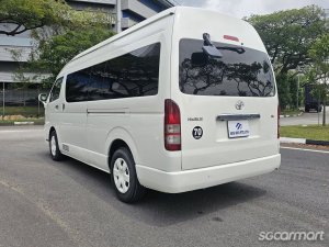 Toyota Hiace Commuter 3.0A