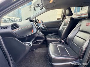 Toyota Sienta Hybrid 1.5A X
