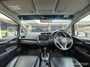 Honda Jazz 1.3A (New 5-yr COE)