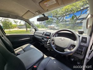 Toyota Hiace 3.0M