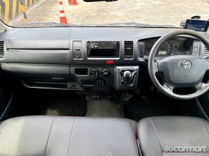 Toyota Hiace 3.0M (New 5-yr COE)
