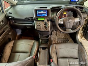 Toyota Wish 1.8A Aero Tourer