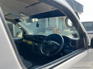 Nissan NV350 2.5M