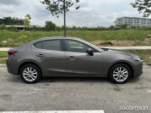 Mazda 3 1.5A Deluxe Sunroof