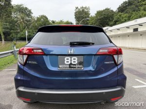 Honda Vezel Hybrid 1.5A X