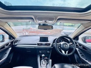 Mazda 3 1.5A Sunroof