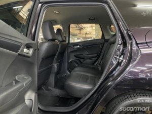 Honda Shuttle 1.5A G Honda Sensing