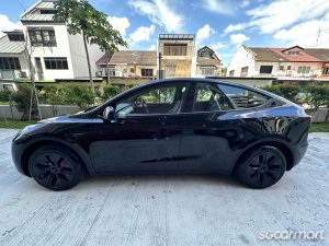 Tesla Model Y Electric RWD