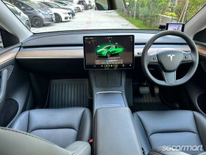 Tesla Model Y Electric RWD