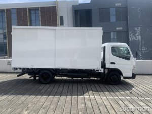 Mitsubishi Fuso Canter FEB21 (New 5-yr COE)