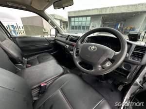 Toyota Hiace 3.0M (New 5-yr COE)