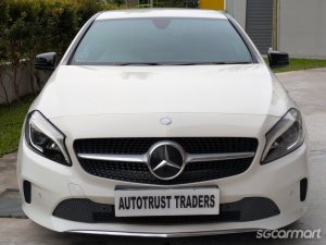 Mercedes-Benz A-Class A180
