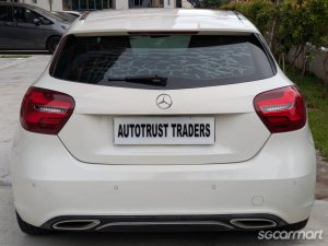 Mercedes-Benz A-Class A180