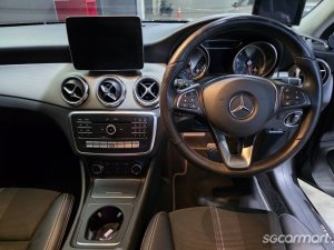Mercedes-Benz GLA-Class GLA180 Urban Edition