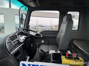 Isuzu CYZ52R (COE till 03/2027)