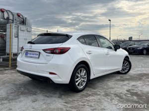 Mazda 3 HB 1.5A Deluxe Sunroof