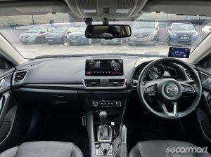 Mazda 3 HB 1.5A Deluxe Sunroof