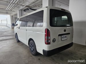 Toyota Hiace 3.0A
