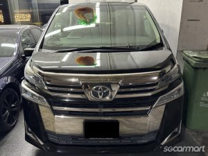 Toyota Vellfire 2.5A Elegance Moonroof