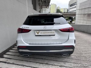 Mercedes-Benz GLA-Class GLA200 AMG Line Premium