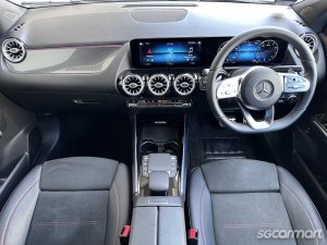 Mercedes-Benz GLA-Class GLA200 AMG Line Premium