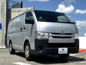 Toyota Hiace 3.0M (COE till 10/2030)