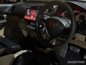 Honda Stream 1.8A (COE till 12/2028)