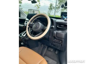 Toyota Sienta Hybrid 1.5A